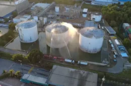Mais de 60 horas depois, vazamento de gás ainda desafia bombeiros em Manaus