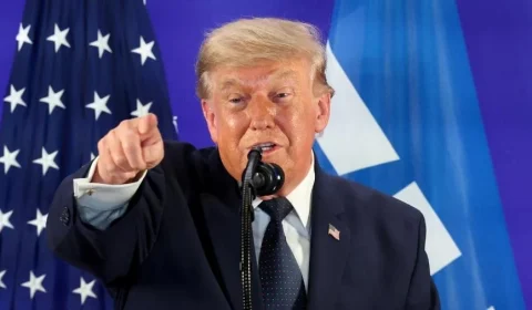 Trump zera tarifa de genéricos até 2027 e prepara alta de 200% em 2029