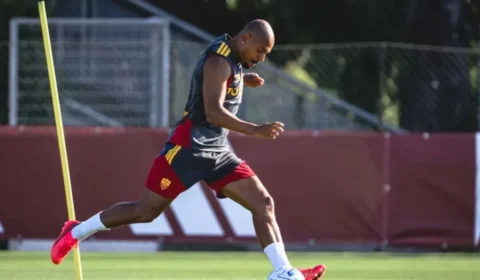 As Cannes FC enfrenta Roma em amistoso com reforços à vista
