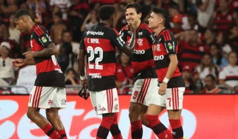 Flamengo vence o Benfica em Portugal e encerra intertemporada com moral para a sequência da temporada