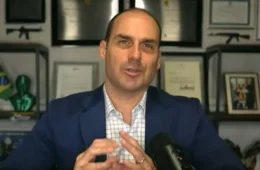 Eduardo Bolsonaro critica Michelle e diz que vídeo sobre Flávio foi “desnecessário” e demonstrou “imaturidade”
