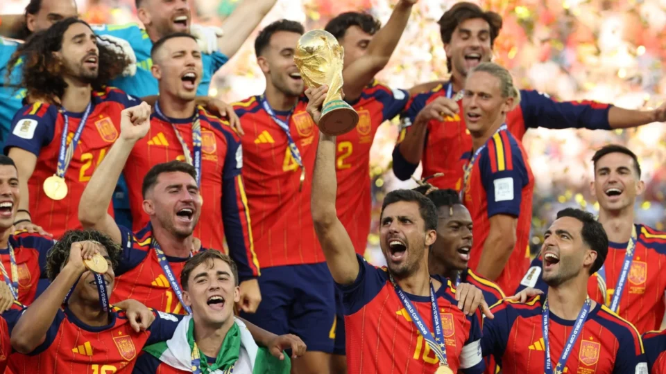 Ranking da FIFA 2026: Espanha lidera, Brasil cai para 5º lugar