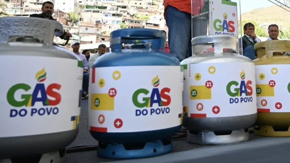 Gás do Povo libera vale-recarga para 14,8 milhões de famílias