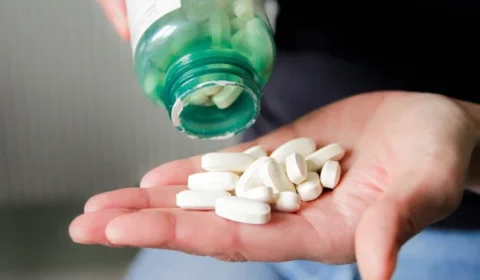 Novo comprimido aprovado pelo FDA pode reduzir colesterol em até 60%; veja como funciona
