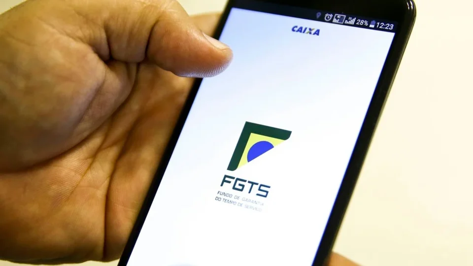 FGTS vai distribuir R$ 13,2 bi em lucro até agosto de 2026