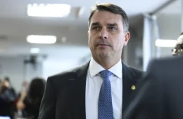 PL aciona TSE contra o ICL por suposta propaganda eleitoral antecipada contra Flávio Bolsonaro
