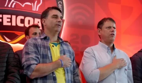 Governador de São Paulo afasta Flávio e foca interior em 2026