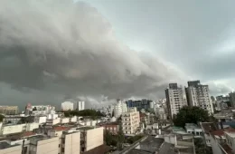 Alerta vermelho: tempestade no RS terá ventos de 100 km/h e risco grave