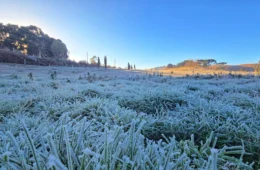 Trégua acaba: nova frente fria avança e volta a derrubar as temperaturas em Santa Catarina