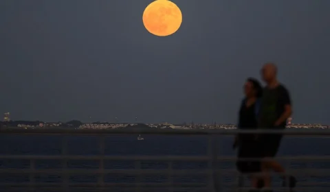 Superlua em Câncer abre ciclo de mudanças; veja o que pode acontecer com seu signo