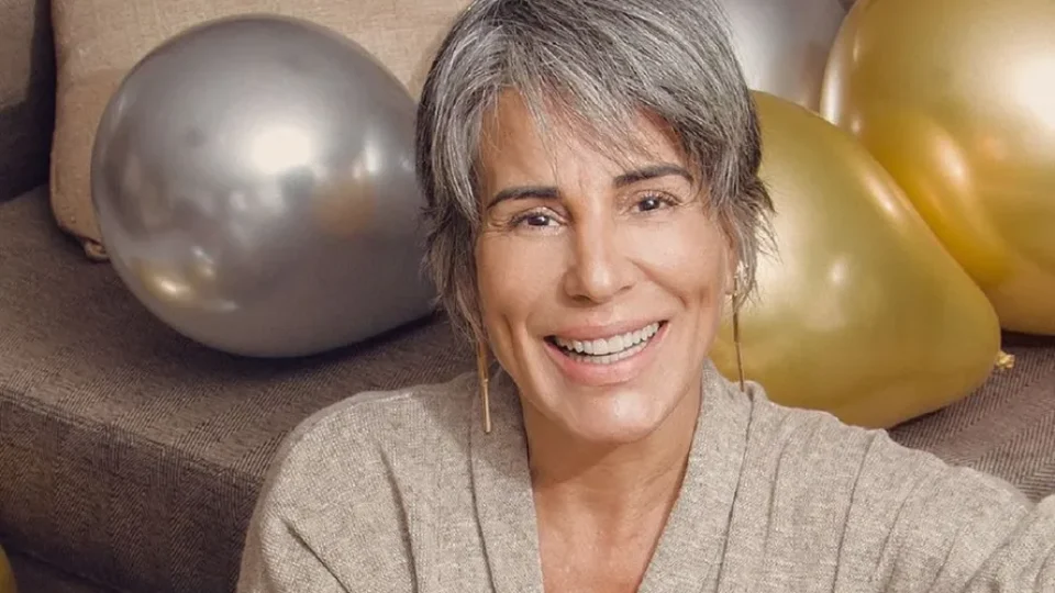 Glória Pires troca novelas por cinema em meio a disputa com pousada