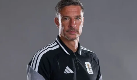 Quem é o juiz que anulou gol da Espanha e expulsou argentino? Árbitro já viveu polêmica com tráfico e prostituição