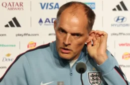 Tuchel assume favoritismo da Inglaterra e lida com crise na zaga