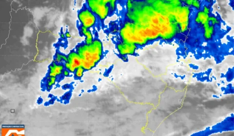 Defesa Civil de SC emite alerta para temporais e granizo