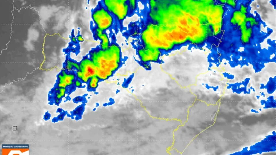 Defesa Civil de SC emite alerta para temporais e granizo