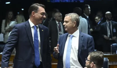 Rogério Marinho enfrenta fogo amigo na pré-campanha de Flávio