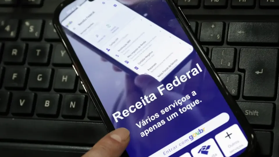 Receita paga lote especial de restituição automática do IR