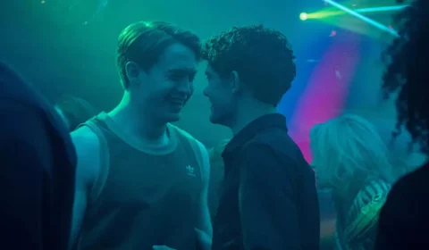 Heartstopper chega ao fim na Netflix com desfecho emocionante da saga de Charlie e Nick