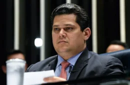 Após pressão dos caminhoneiros, Senado aprova com urgência MP do Frete; veja as novas regras e o impacto para a categoria
