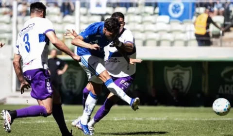 Cruzeiro vence Defensor-URU e testa elenco na intertemporada