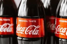 Rebranding: Coca-Cola anuncia mudanças e reforça a marca para 2027