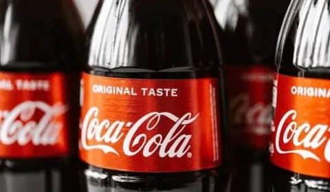 Rebranding: Coca-Cola anuncia mudanças e reforça a marca para 2027