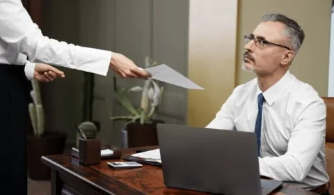 Demissão: o que o trabalhador recebe ao pedir para sair
