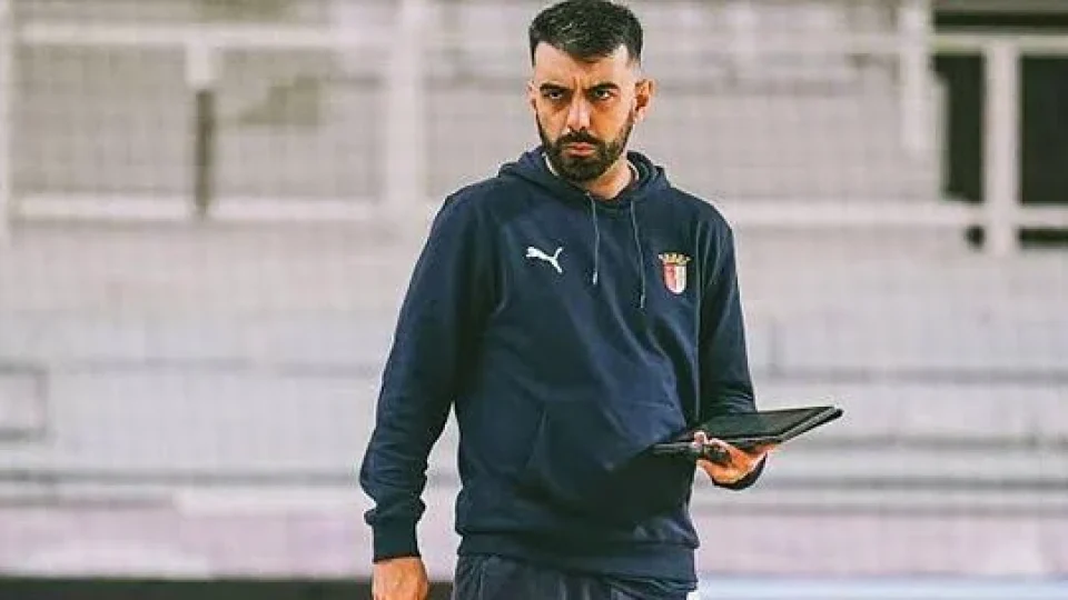 SC Braga demite treinador após apostas em jogos do próprio clube e acende alerta no futebol português