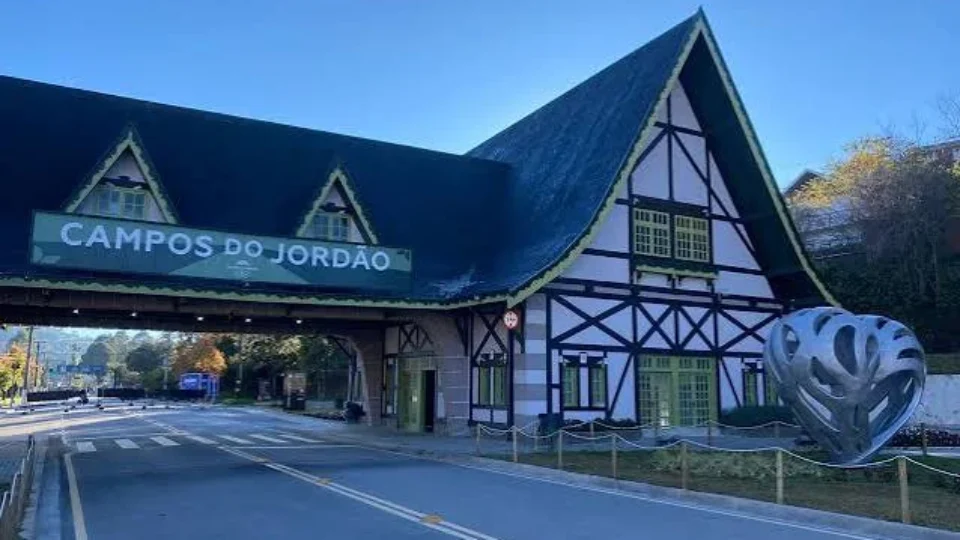 Campos do Jordão registra menor temperatura do estado e reforça alerta para onda de frio em São Paulo