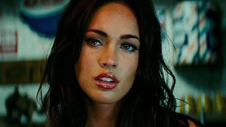 Megan Fox reacende carreira e volta a Garota Infernal em 2026
