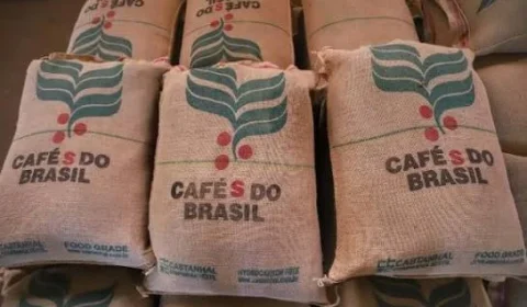 Nova tarifa dos EUA preserva café, carne bovina e suco de laranja brasileiros