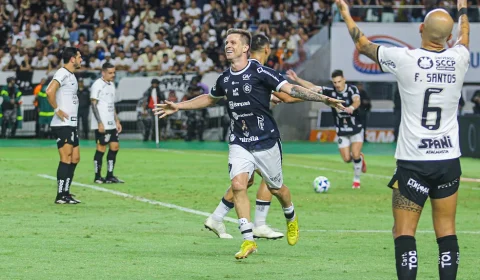 Corinthians x Remo: jogo vira teste de sobrevivência antes de decisão sobre Memphis Depay