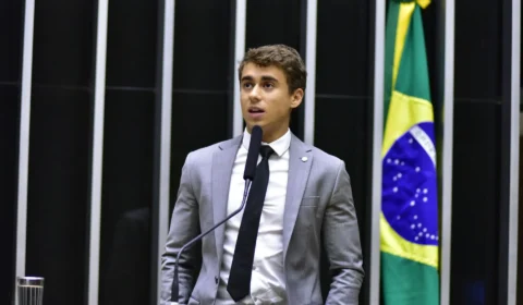 Justiça condena Nikolas Ferreira a indenizar PT em R$ 20 mil