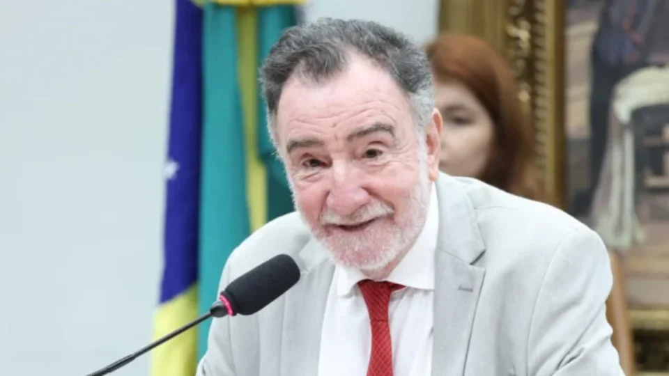 PT escolhe Patrus Ananias para disputar o governo de Minas e reforçar palanque de Lula