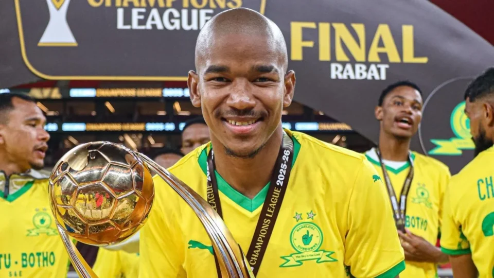 Morte de Jayden Adams abala futebol sul-africano aos 25 anos
