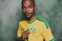 Jayden Adams morre aos 25 e abala futebol sul-africano