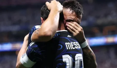 Argentina vira sobre a Inglaterra e vai à final contra a Espanha