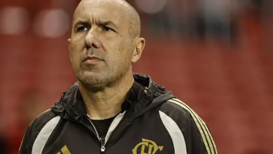 Leo Jardim, Carrascal, de La Cruz e mais; veja as notícias que agitam os bastidores do Flamengo