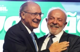 Lula confirma Alckmin como vice e reedita chapa de 2022 em aposta na frente ampla