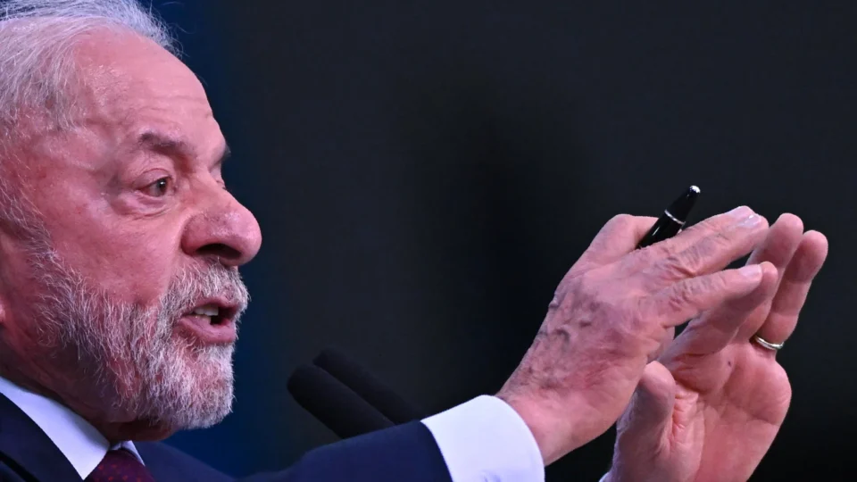 Falas de Lula criam crises diplomáticas com parceiros estratégicos do Brasil