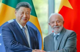 Xi Jinping declara apoio à soberania do Brasil e oposição à interferência externa em conversa com Lula