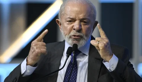 Governo Lula reage a novo tarifaço dos EUA e anuncia contra-ataque com Lei da Reciprocidade
