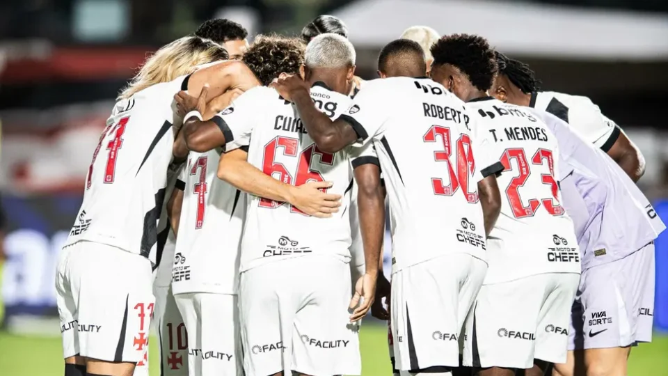 Vasco e Independiente Medellín: onde assistir jogo às 19h de hoje