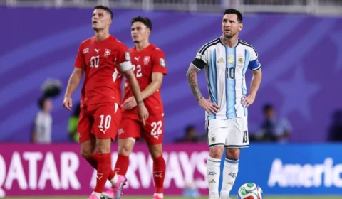 Argentina elimina Suíça na prorrogação e pega Inglaterra