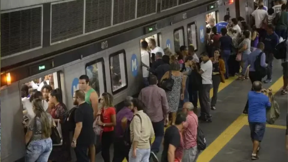 Metrô Rio paralisado hoje: veja o que aconteceu, linhas afetadas e previsão de volta