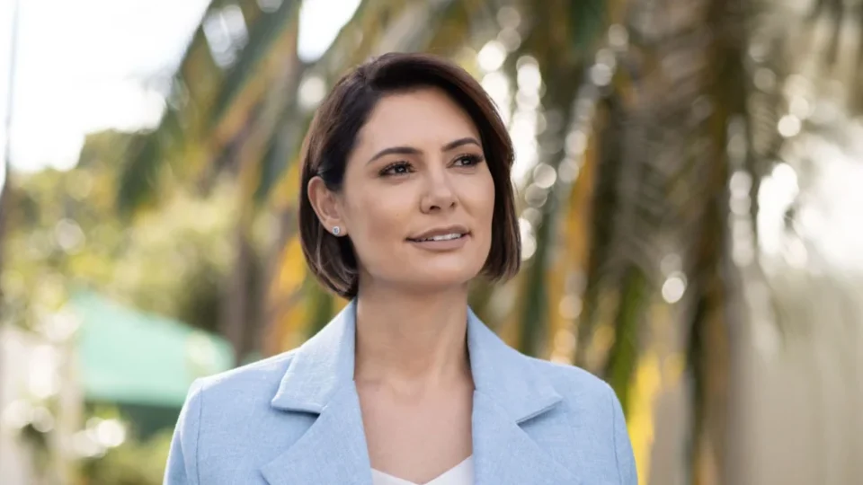 Michelle Bolsonaro lança movimento próprio após deixar o PL Mulher e reacende articulações na direita