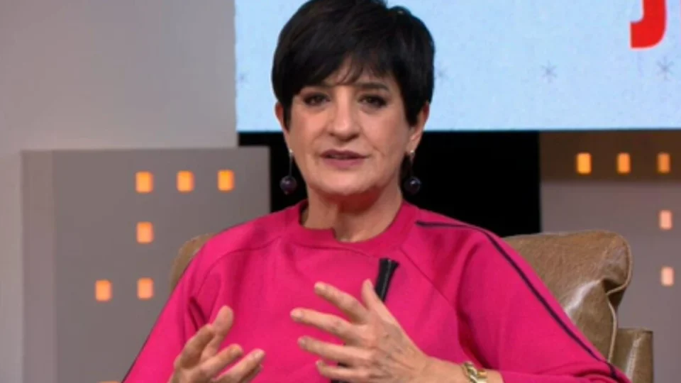 Mônica Waldvogel reage a ataques e defende jornalismo