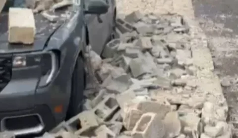 Duas pessoas morreram após ventania provocar queda de muro no Rio de Janeiro