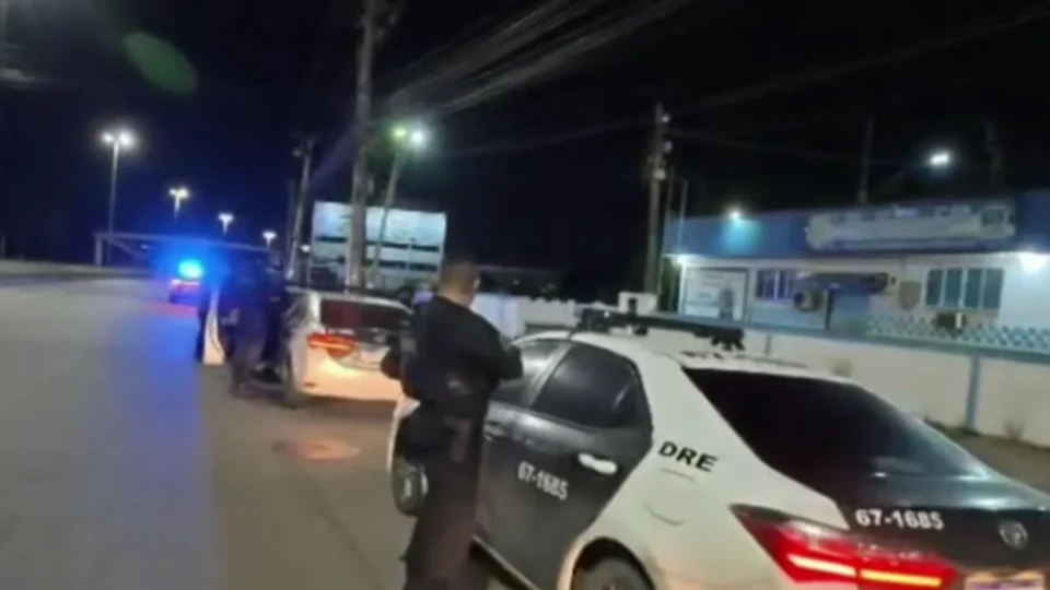 Operação Contenção mira esquema de tráfico e delivery de drogas do Comando Vermelho na Região dos Lagos