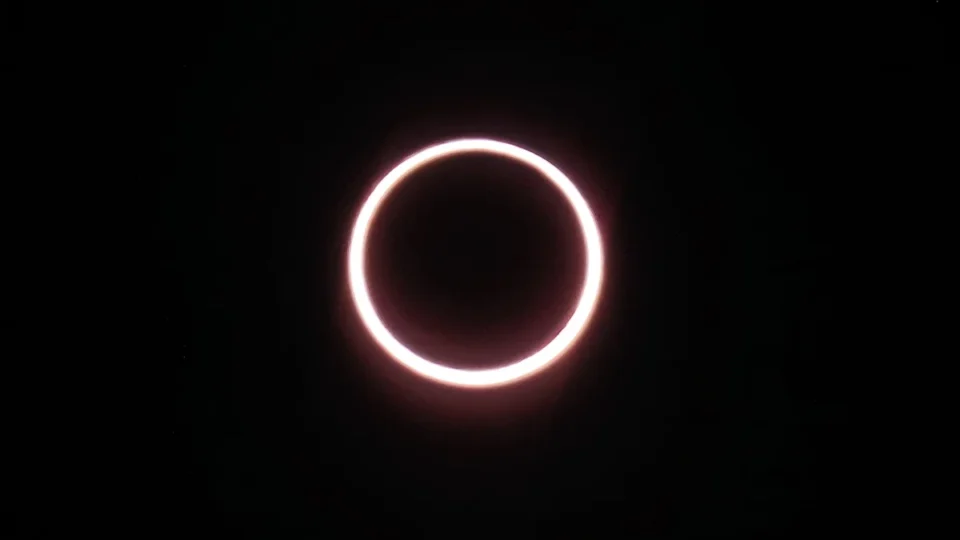 Eclipse solar total em 2026 promete espetáculo global, descubra de onde ver